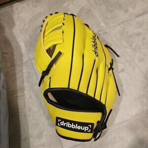 Dribble Up Smart Baseball Glove Size 11.5 Left Hand Fit, Right Hand Throw Ball